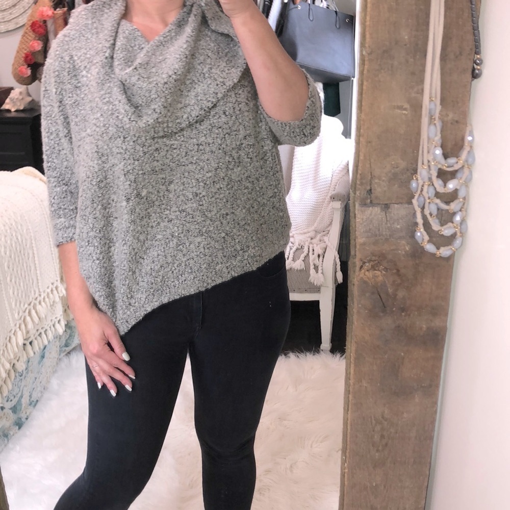 Ann Taylor LOFT size large cozy marled sweater